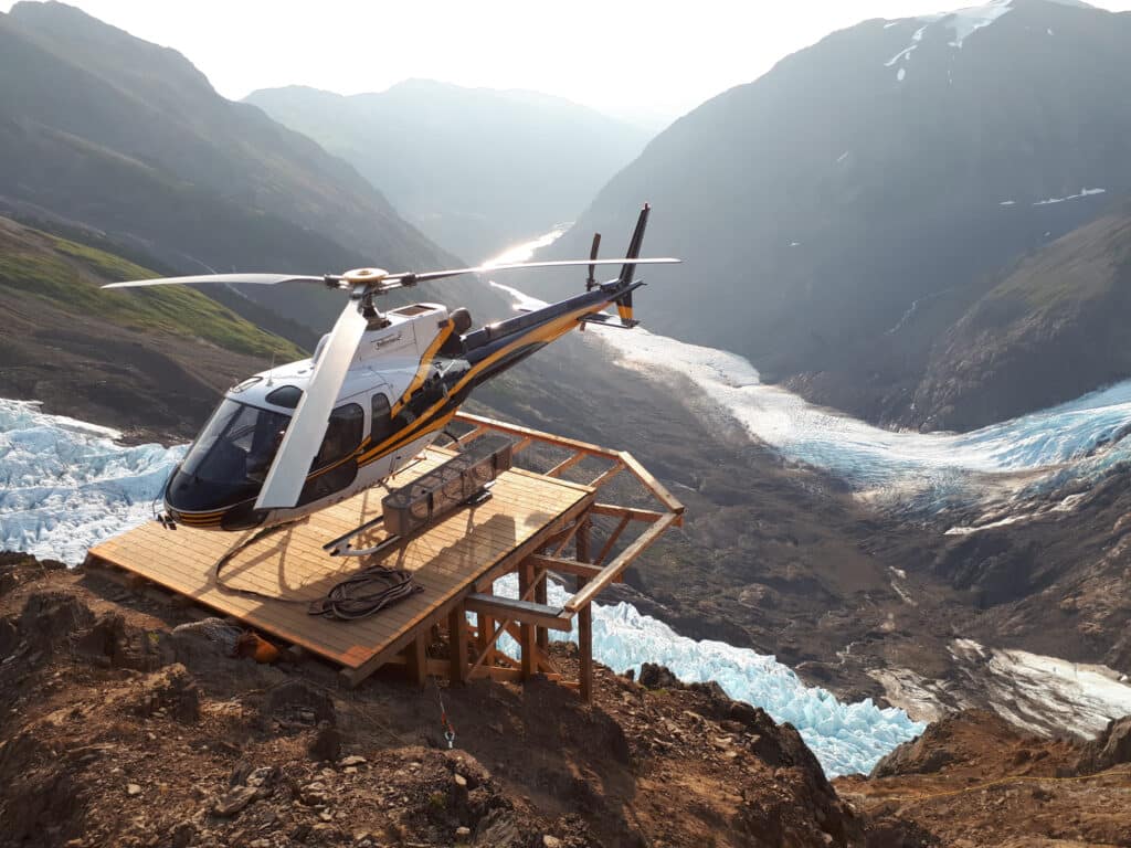 GPHM AS350B2 Cambria Icefield by DannyKnopf