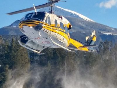 Bell 212 helicopter heli-skiing